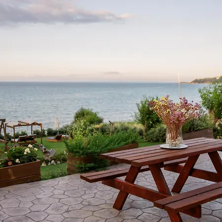 Villa Angelina Alikész